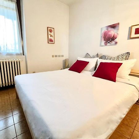 Green Apartment Albavilla Εξωτερικό φωτογραφία